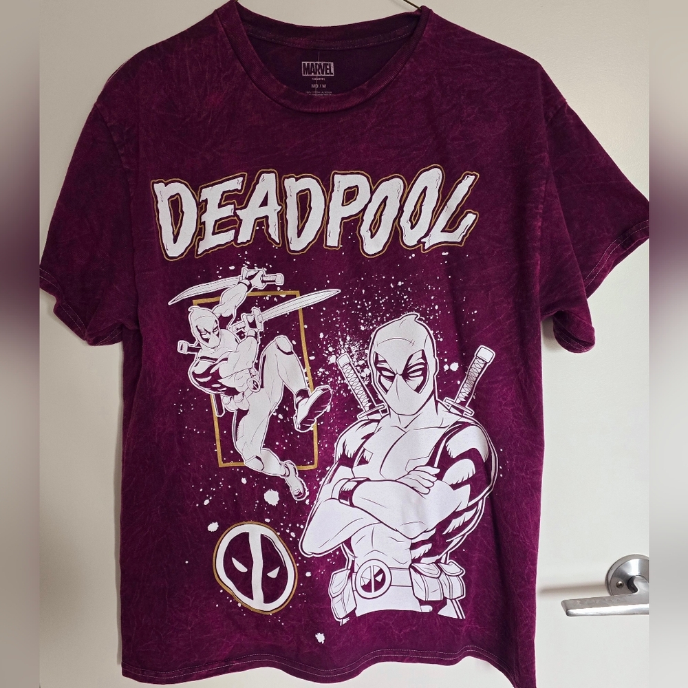 Marvel Deadpool Foil Mineral Wash Boyfriend Fit Girls T-Shirt